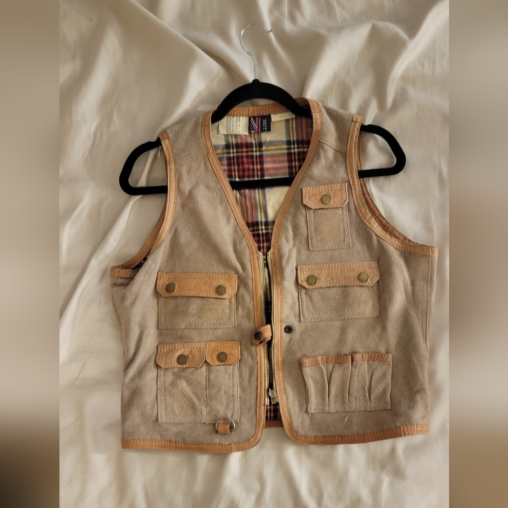 SOLD- Vintage Brittania Suede  & leather Utility Vest Size Med